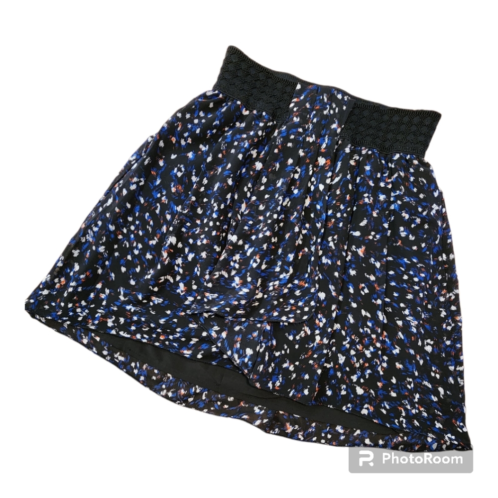 Dynamite Skirt